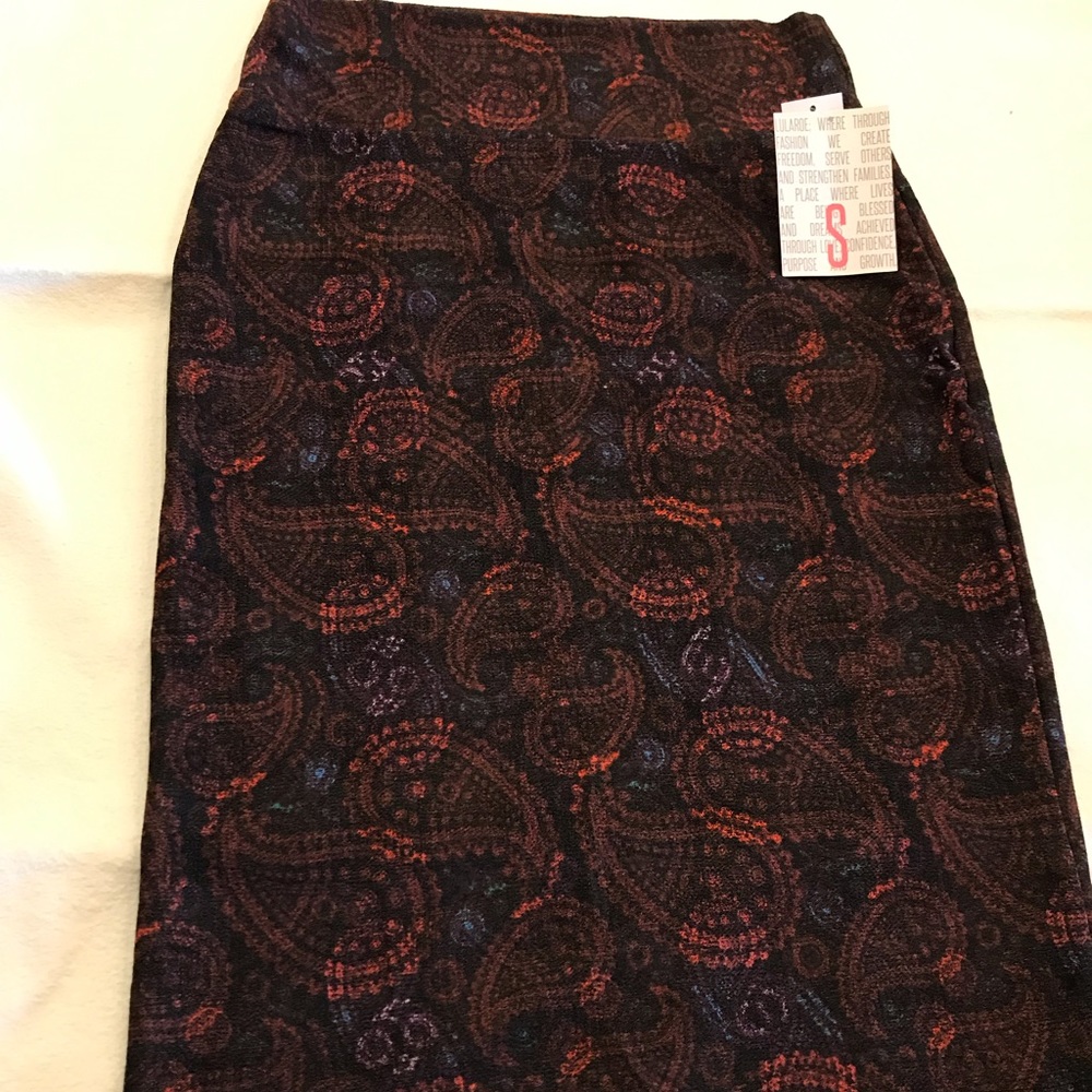 LuLaRoe S Cassie Skirt NWT